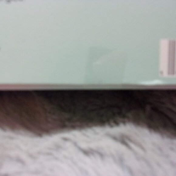 M-55 NEW IN BOX THE CREME SHOP BEARY, MERRY CLEANSING KIT SET - Picture 8 of 9